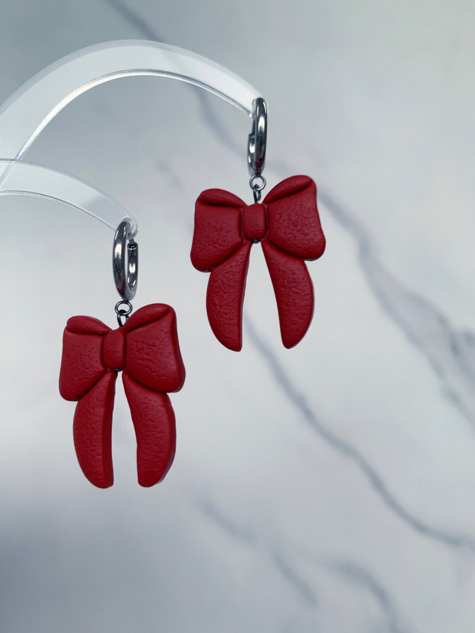 Romantic red ribbons - Image 7