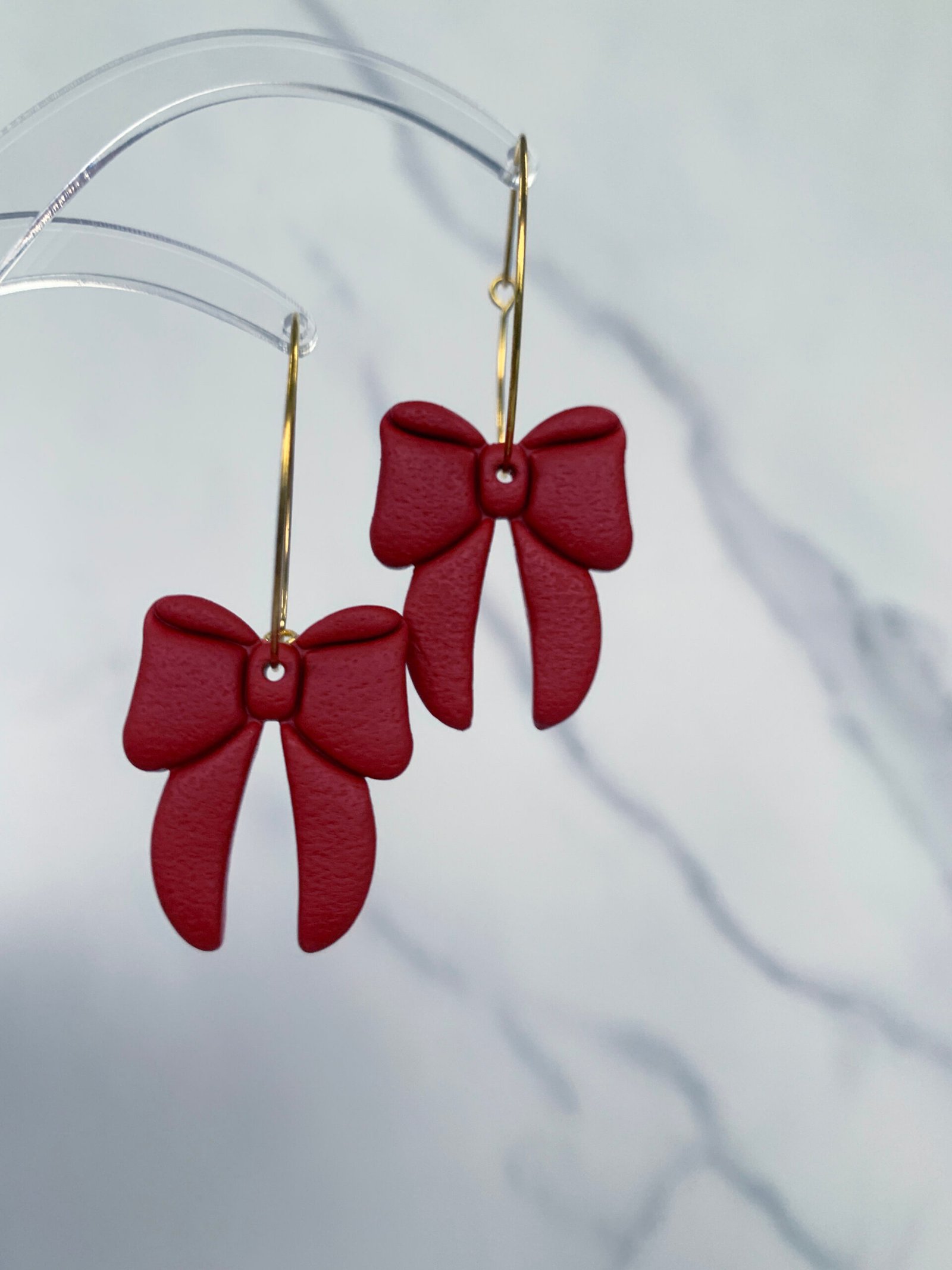 Romantic red ribbons - Image 8